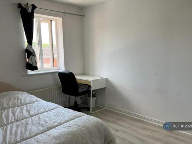 House for rent in Lyons, Greater London
