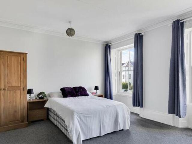 House for rent in Stonehouse, School House