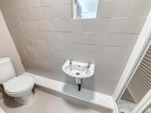 Room for rent in Baswich, Staffordshire