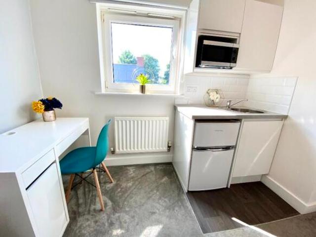 Room for rent in Wiltshire