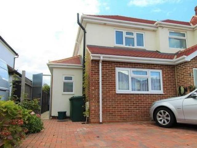 House for rent in Surrey