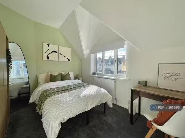 House for rent in Womersley, North Yorkshire