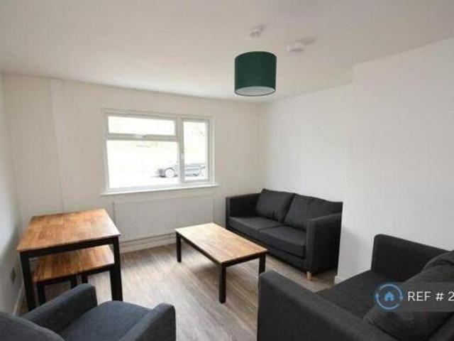 House for rent in Penweathers, Cornwall