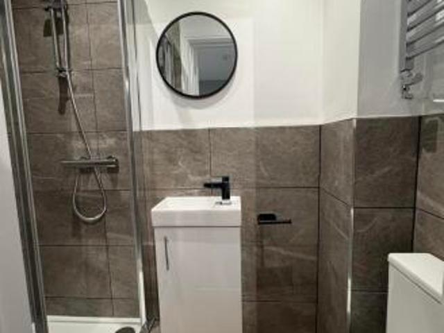 Room for rent in East Midlands