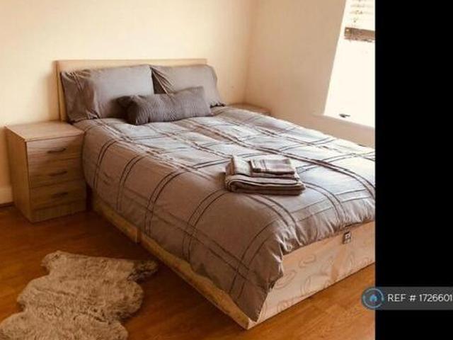 House for rent in Uxbridge, Greater London