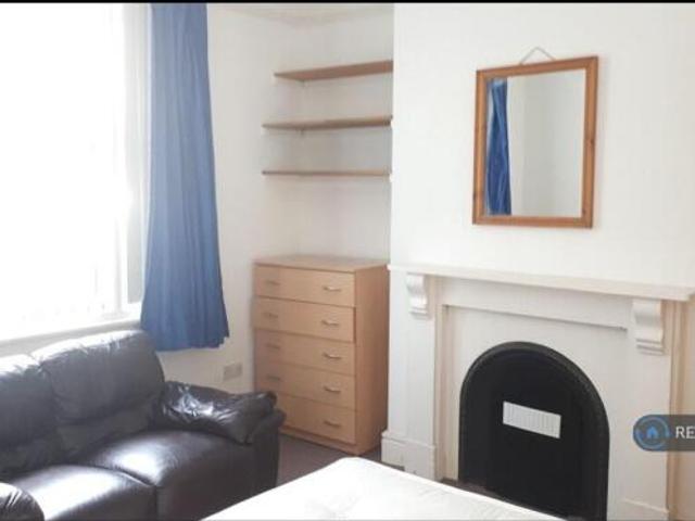Room for rent in Uxbridge, Greater London