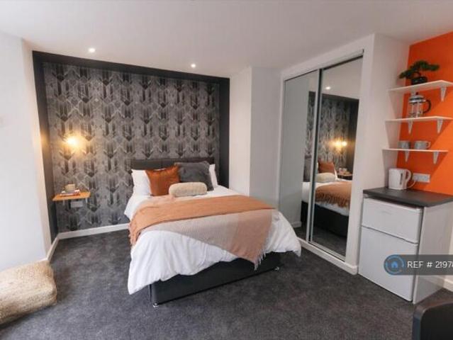 Room for rent in Swindon