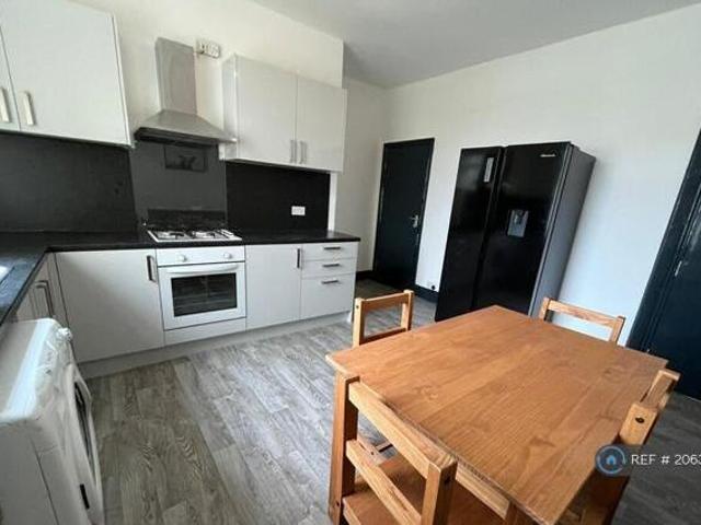 House for rent in Heath, West Yorkshire