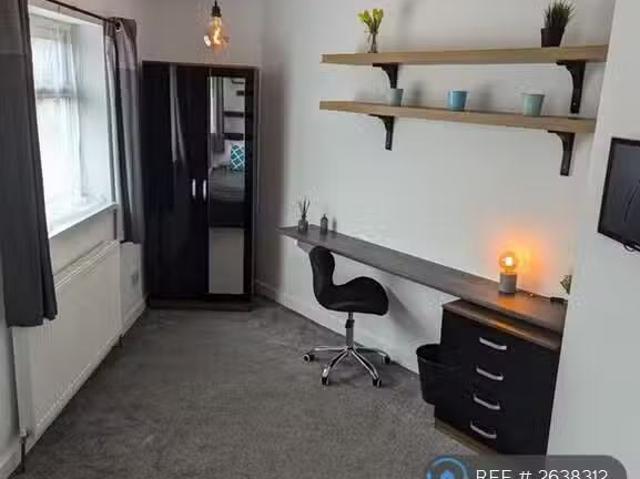 House for rent in Olton, West Midlands