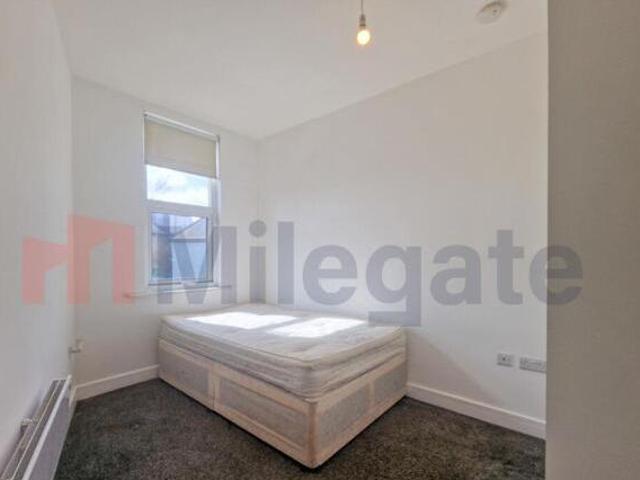 House for rent in Lyons, Greater London