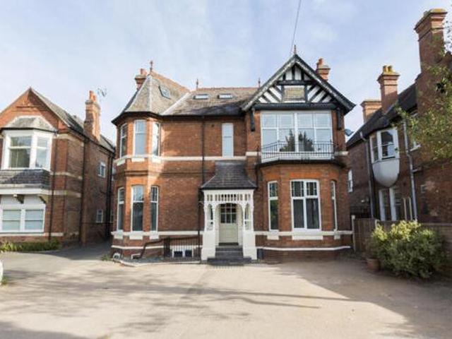 House for rent in Green Close, Warwickshire