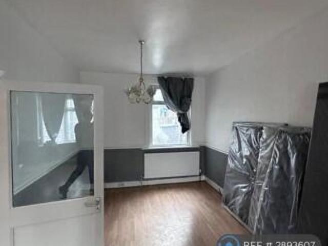 Room for rent in Erith, Greater London