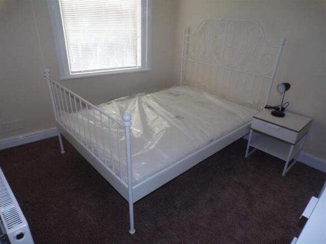 Room for rent in Old Town, Swindon
