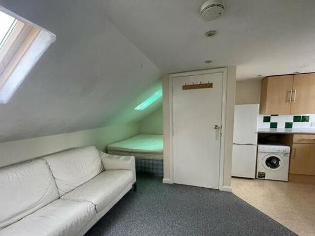 House for rent in Horsell, Woking