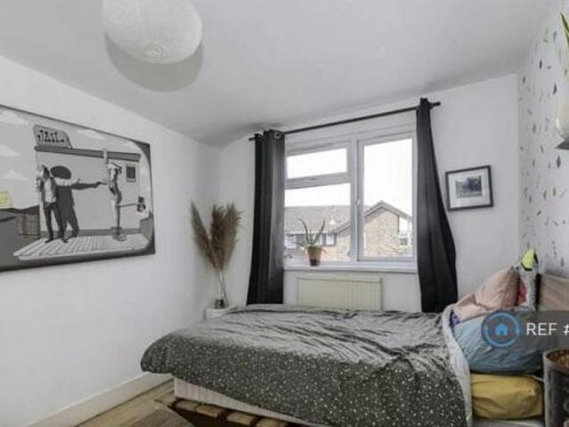 Room for rent in Cat Hill