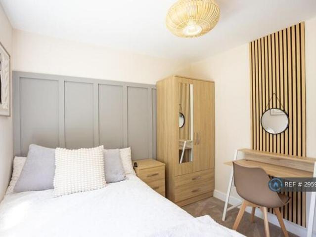 Room for rent in Dulcote, Bath And North East Somerset