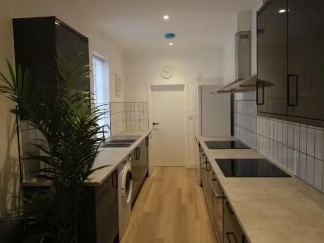 House for rent in Horninglow and Eton, Beamhurst