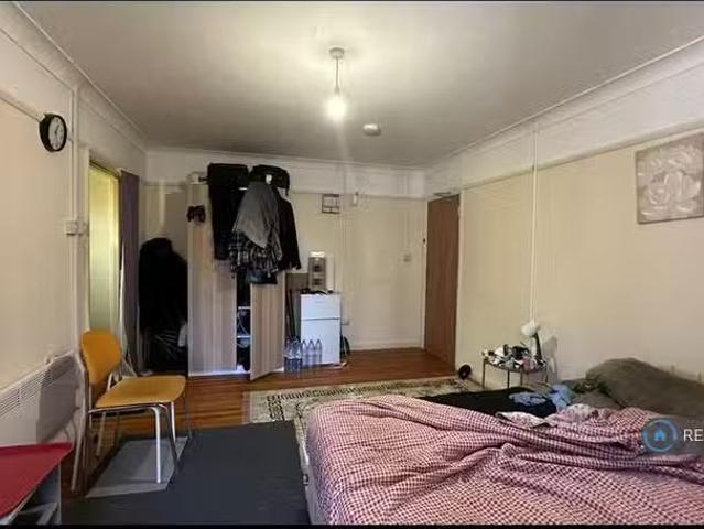 House for rent in London Borough of Croydon, Kenley
