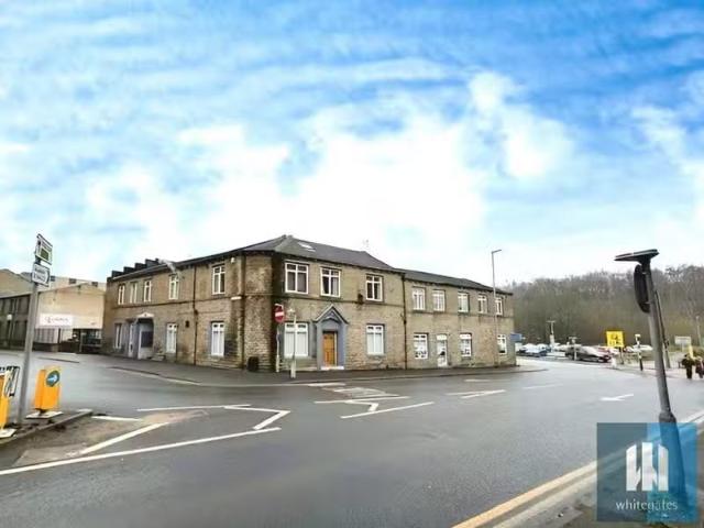 House for rent in Huddersfield, West Yorkshire