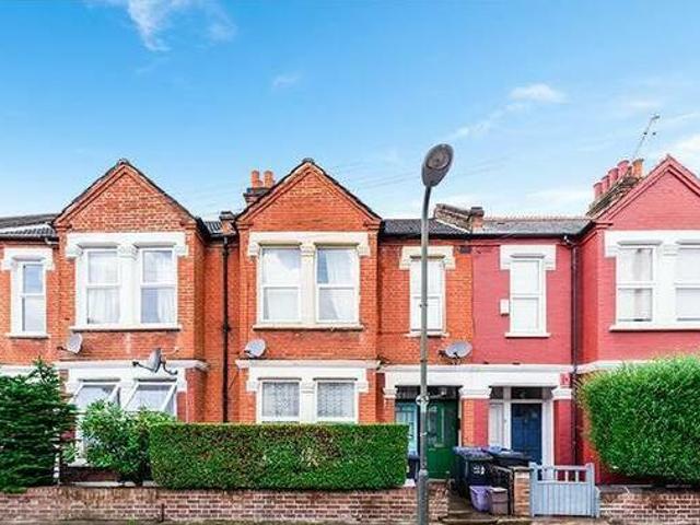 House for rent in Surrey