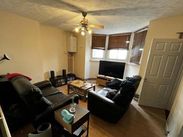 House for sale in Hampshire