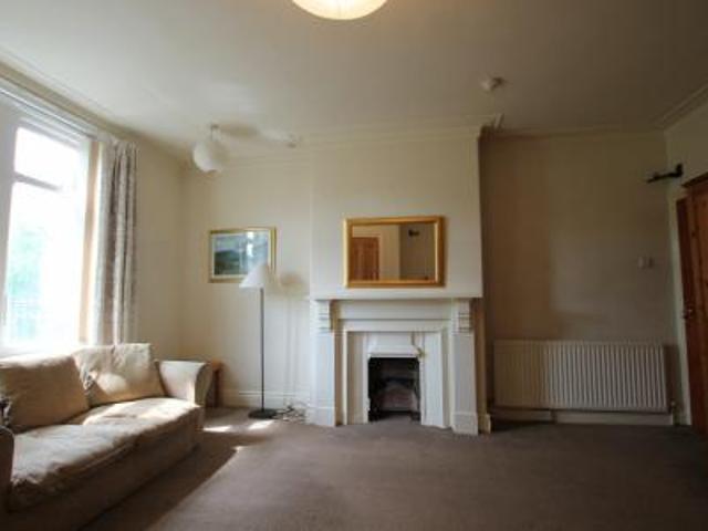 Room for rent in Baildon, West Yorkshire