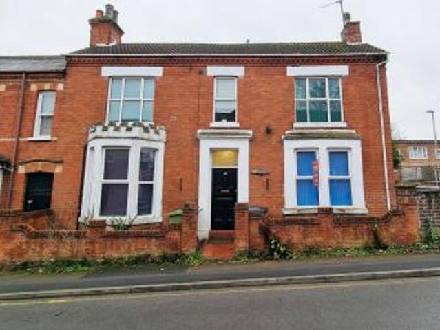 Room for rent in Burrow's Bush, Wellingborough