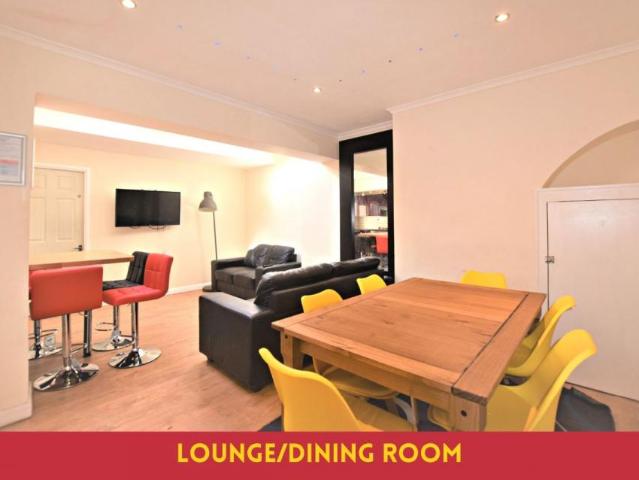 House for rent in Barracks, Canterbury
