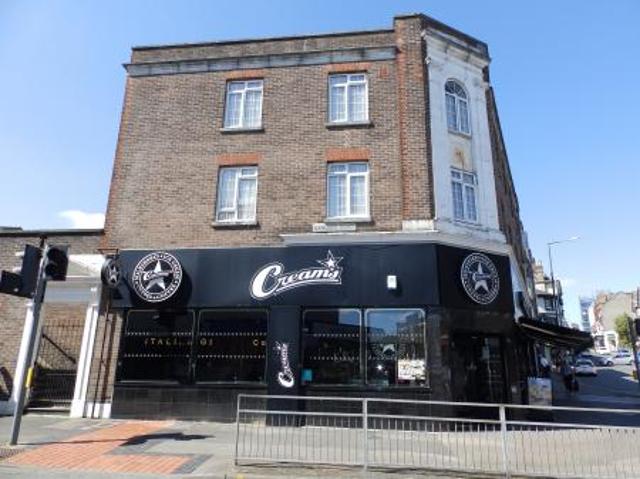 Room for rent in St James, Sandown Park