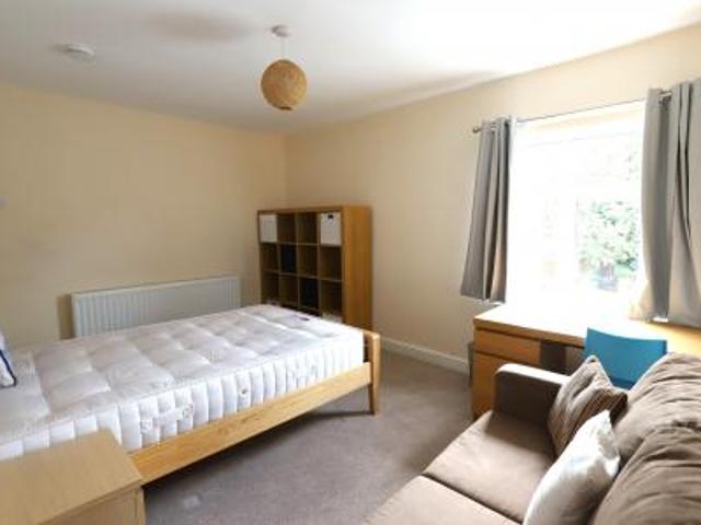 Room for rent in Hempstalls, Butterton