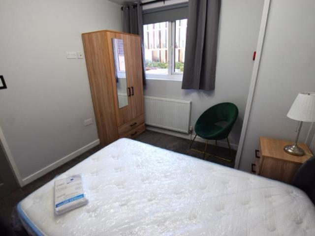House for rent in St James' End, Northampton