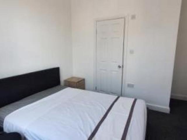 Room for rent in West Midlands