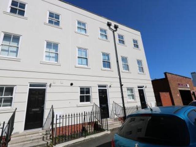 Room for rent in Sydenham, Green Close