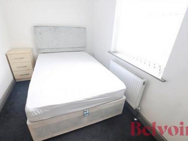 Room for rent in Newcastle-under-Lyme, Staffordshire