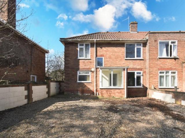 House for rent in New Catton, East Bank