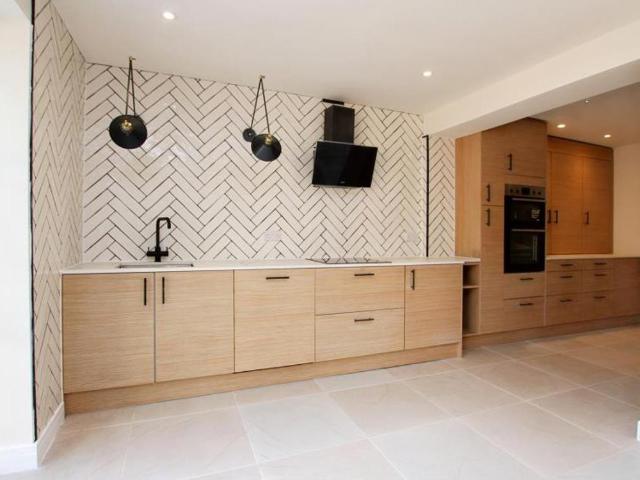 Apartment for rent in Winterbourne, Winterbourne