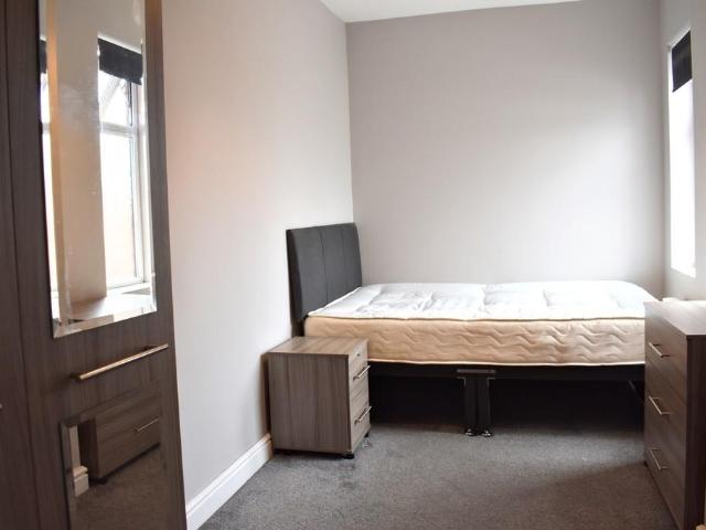 Room for rent in Hazel Grove, Greater Manchester