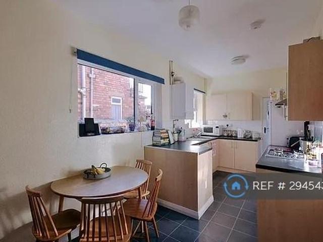 Room for rent in Northampton, Northamptonshire