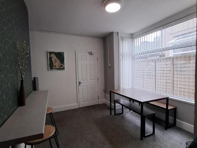 Room for rent in Wellow, Grimsby