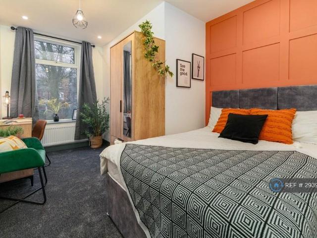 Room for rent in Chesham, Bury