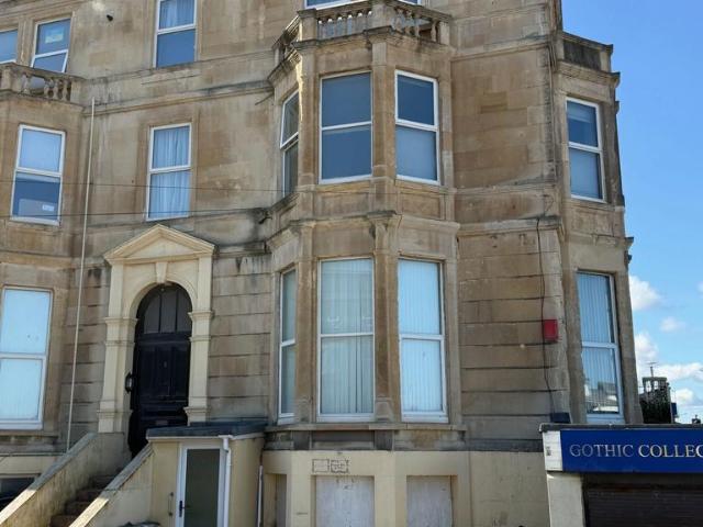 Room for rent in Weston-super-mare, North Somerset