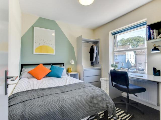 Room for rent in Whiteway, Dulcote