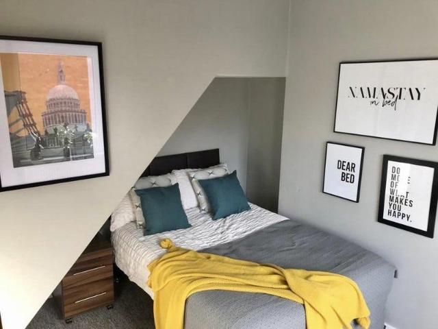 Room for rent in Atherstone CP, Gun Hill