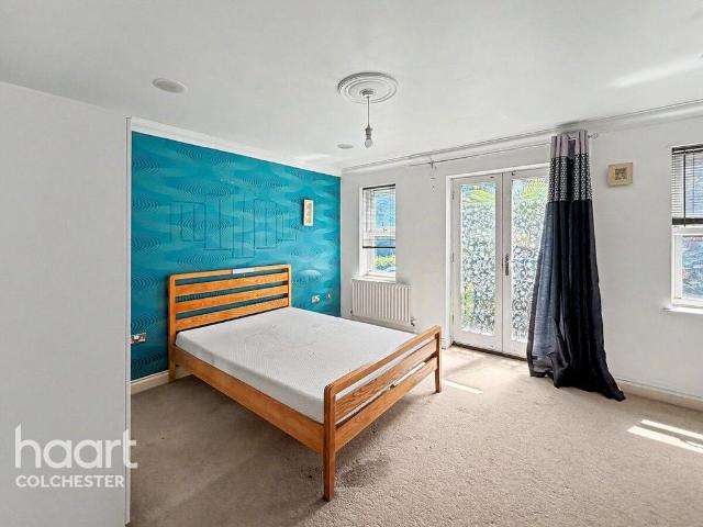 Room for rent in Fordham Heath, Essex