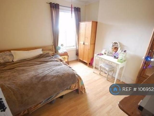 Room for rent in Chorlton-on-Medlock, Georgia