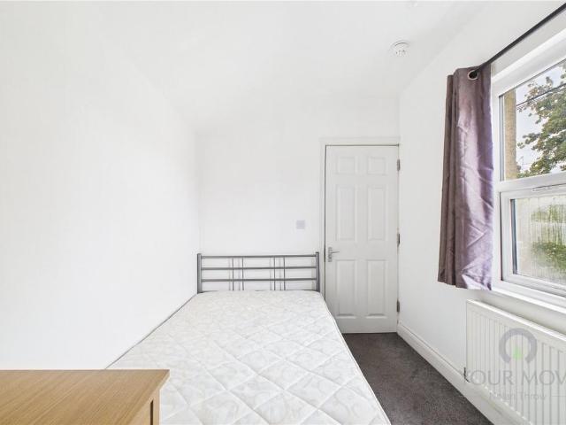 Room for rent in Phippsville, Northampton