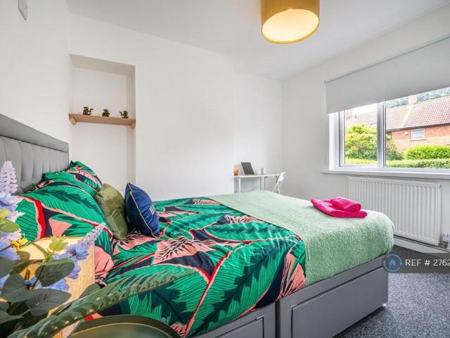 Room for rent in Feckenham, City Of Bristol