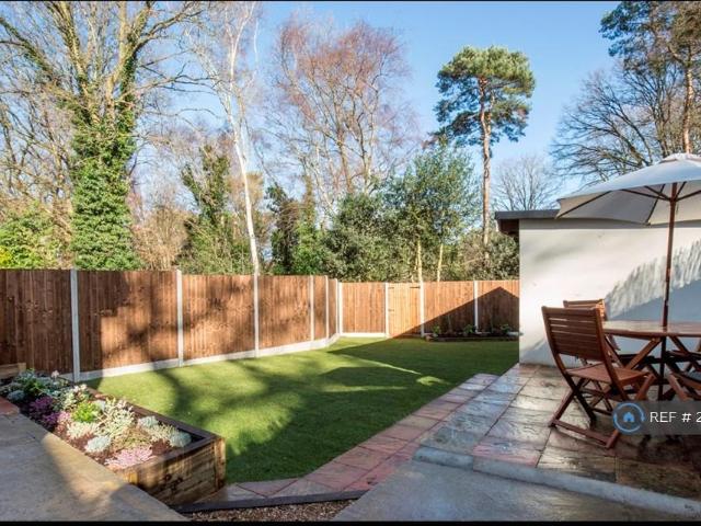 Room for rent in Sheerwater, Woking