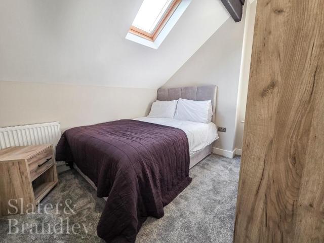 Room for rent in Abbey Park, Barton In Fabis