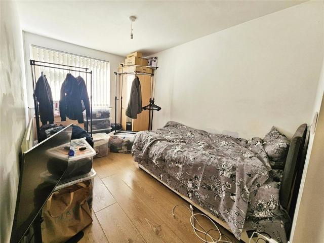 Room for rent in Elmfield, Leicestershire